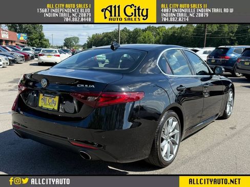 Used 2019 Alfa Romeo Giulia RWD image 7