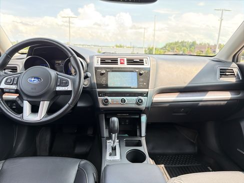 Used 2016 Subaru Outback 2.5i Limited AWD/4WD image 28