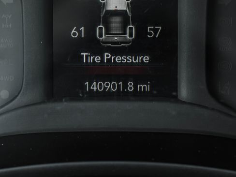 Used 2023 RAM 2500 Tradesman image 21