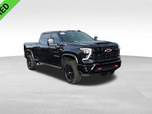 Certified 2024 Chevrolet Silverado 2500 ZR2 w/ Technology Package image 5