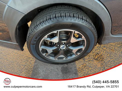 Used 2018 Subaru Crosstrek 2.0i Premium w/ Eyesight System image 25