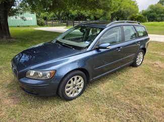 Used 2006 Volvo V50 T5 image 1