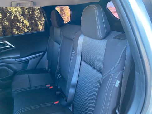 Used 2022 Mitsubishi Outlander ES image 27