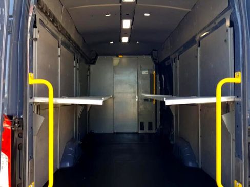 Used 2020 Ford Transit 250 148 High Roof Extended image 11