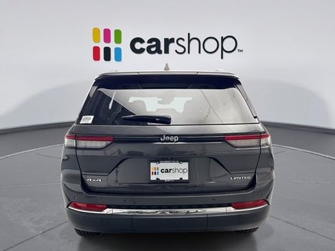 Used 2023 Jeep Grand Cherokee Limited AWD/4WD image 4
