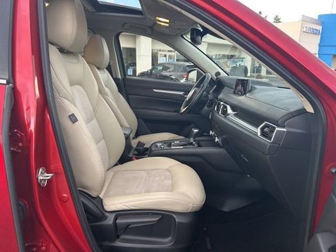 Used 2019 MAZDA CX-5 Touring image 38
