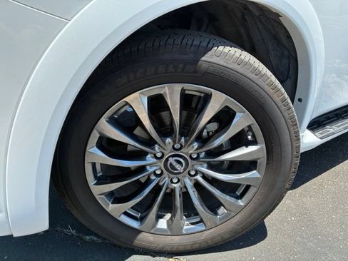 Certified 2022 Nissan Armada Platinum w/ Captain's Chairs Package RWD image 9
