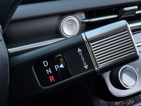 New 2026 Hyundai Tucson SEL image 18