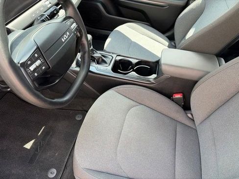 Used 2025 Kia K4 FWD image 11