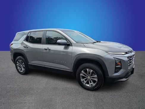 Used 2025 Chevrolet Equinox LT FWD image 7