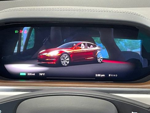 Used 2023 Tesla Model S AWD/4WD image 27