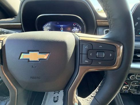 Used 2023 Chevrolet Tahoe High Country AWD/4WD image 15