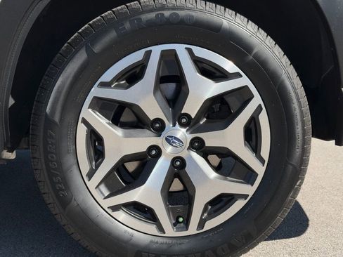 Used 2021 Subaru Forester Premium image 42