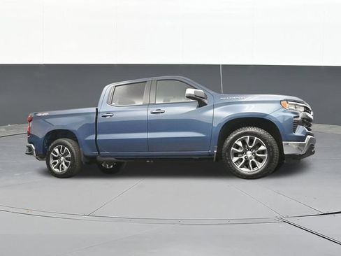 Used 2024 Chevrolet Silverado 1500 LT AWD/4WD image 50