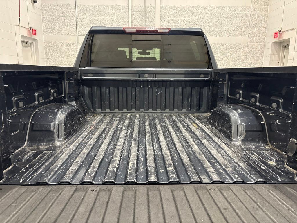 Used 2019 GMC Sierra 1500 SLE w/ Preferred Package AWD/4WD image 6
