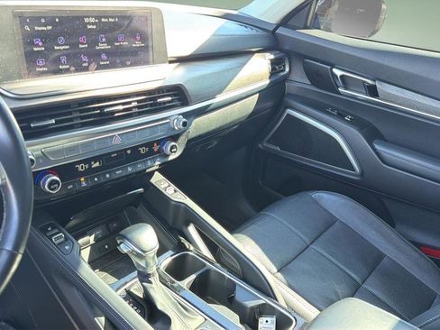 Used 2021 Kia Telluride EX w/ EX Premium Package image 23