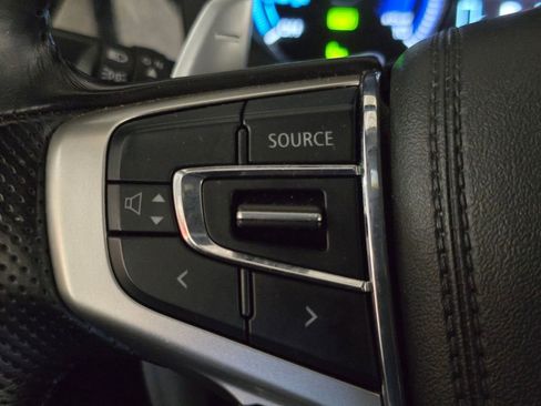 Used 2022 Mitsubishi Outlander SEL image 32