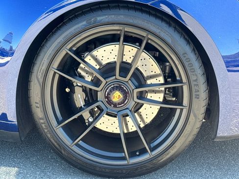 Used 2023 Porsche 911 Carrera GTS image 43