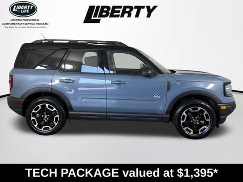 Used 2024 Ford Bronco Sport Outer Banks w/ Tech Package AWD/4WD image 2