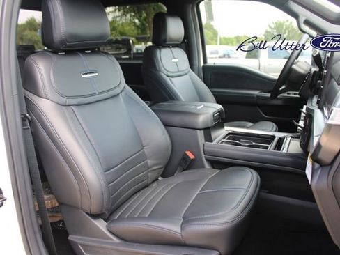 New 2025 Ford F350 Platinum w/ FX4 Off-Road Package image 7