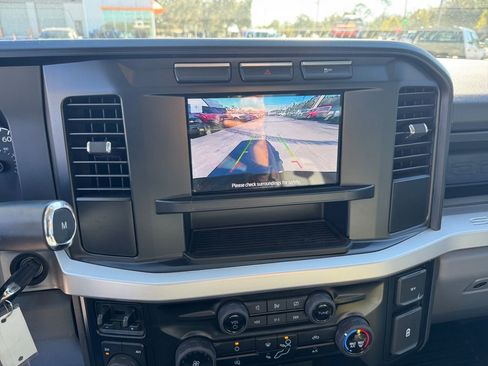 Certified 2024 Ford F250 XL w/ XL Off-Road Package image 40