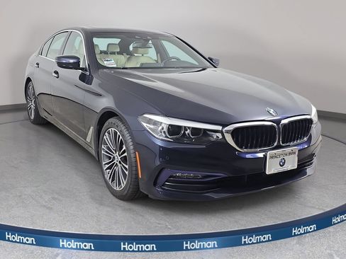 Used 2018 BMW 530i xDrive AWD/4WD image 4