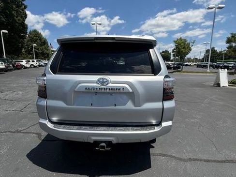 Used 2021 Toyota 4Runner SR5 RWD image 5