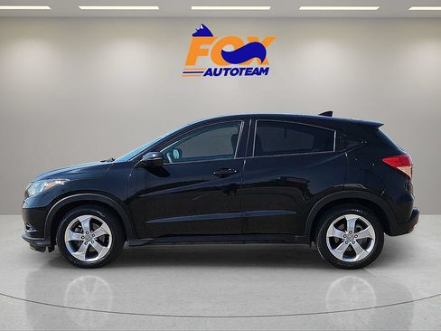 Used 2016 Honda HR-V EX image 2
