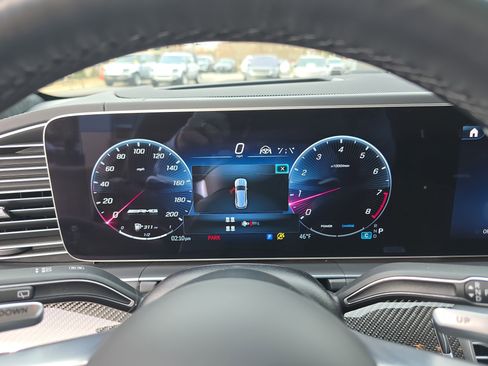 Used 2024 Mercedes-Benz GLS 63 AMG 4MATIC image 34