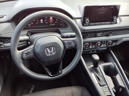 Certified 2025 Honda Accord LX image 13