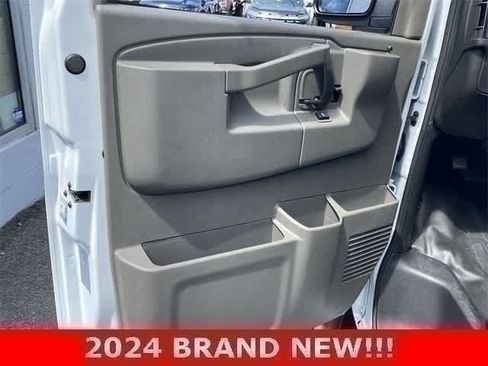 Used 2024 Chevrolet Express 2500 w/ Driver Convenience Package RWD image 19