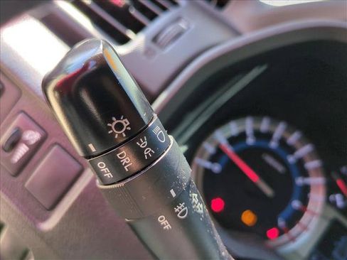 Used 2018 Toyota 4Runner SR5 RWD image 13