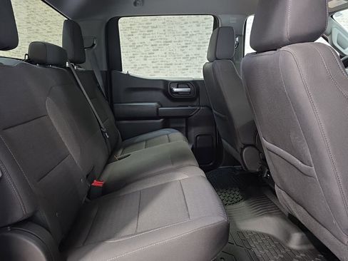 Used 2022 Chevrolet Silverado 1500 Custom image 13