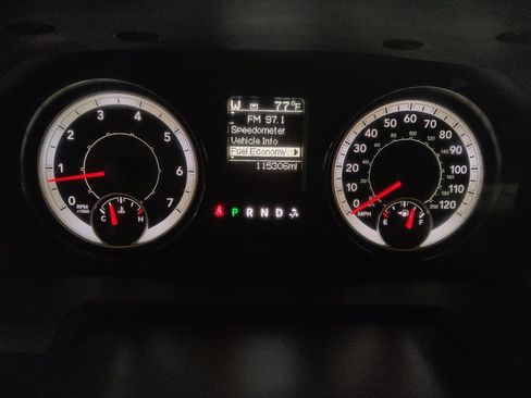 Used 2016 RAM 1500 Big Horn RWD image 23