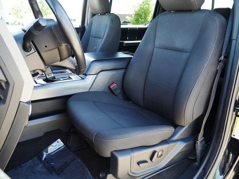 Used 2020 Ford F150 XLT w/ Equipment Group 302A Luxury AWD/4WD image 14
