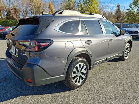 Certified 2023 Subaru Outback Premium image 7