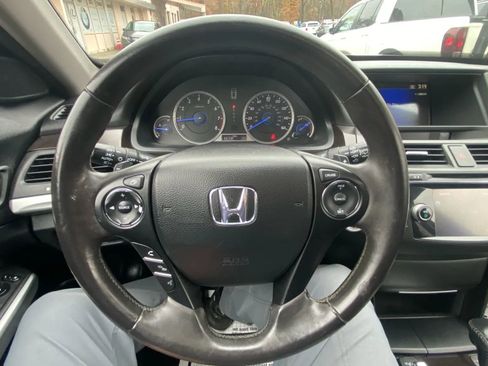 Used 2013 Honda Crosstour EX-L image 23