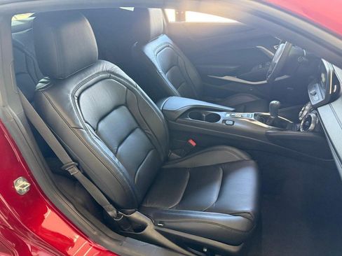Used 2021 Chevrolet Camaro LT w/ 1LE Track Performance Package RWD image 8