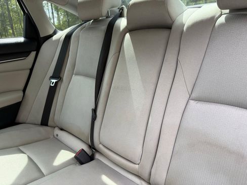 Used 2019 Honda Accord EX image 25