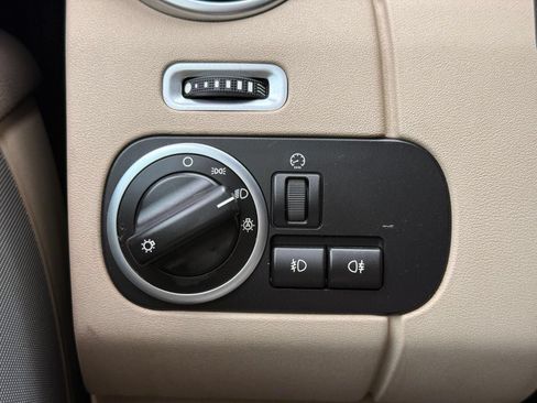 Used 2014 Land Rover LR4 HSE AWD/4WD image 48