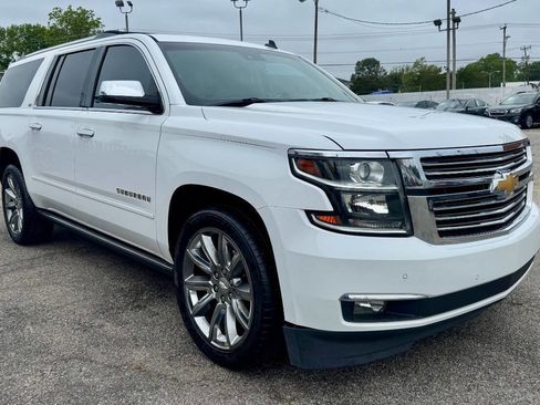 Used 2015 Chevrolet Suburban LTZ RWD image 7