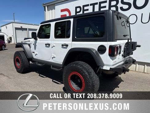 Used 2018 Jeep Wrangler Unlimited Rubicon AWD/4WD image 6