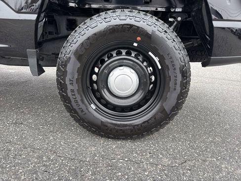 Used 2024 Ford F150 XL image 29