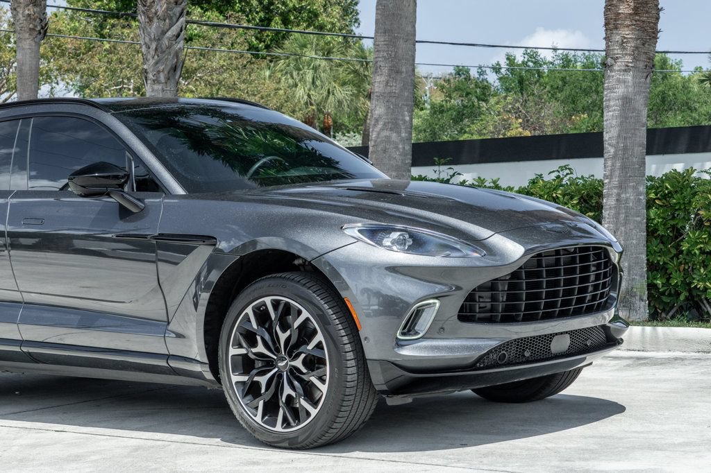 Used 2021 Aston Martin DBX AWD/4WD image 11