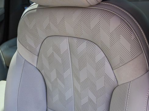 Used 2024 Polestar Polestar 2 image 25