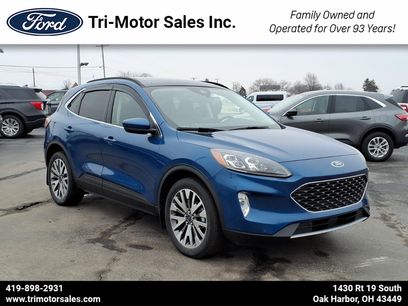 Used 2022 Ford Escape Titanium w/ Class II Trailer Tow Package