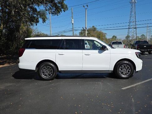 Certified 2025 Ford Expedition Max Active image 9