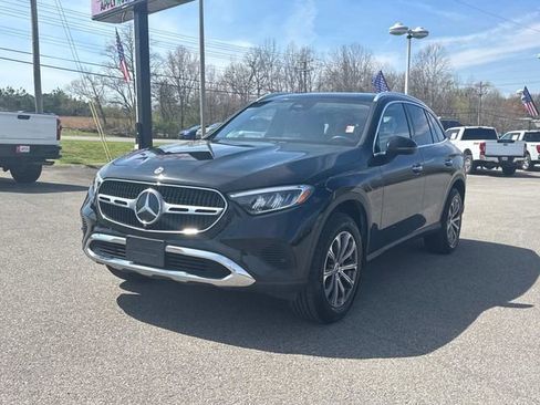 Used 2024 Mercedes-Benz GLC 300 image 8