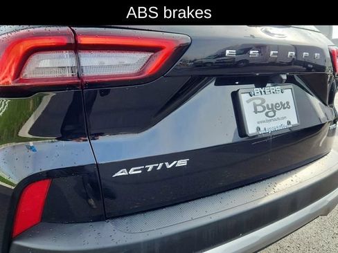 Used 2023 Ford Escape Active AWD/4WD image 14