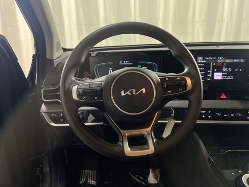 Used 2023 Kia Sportage LX image 21